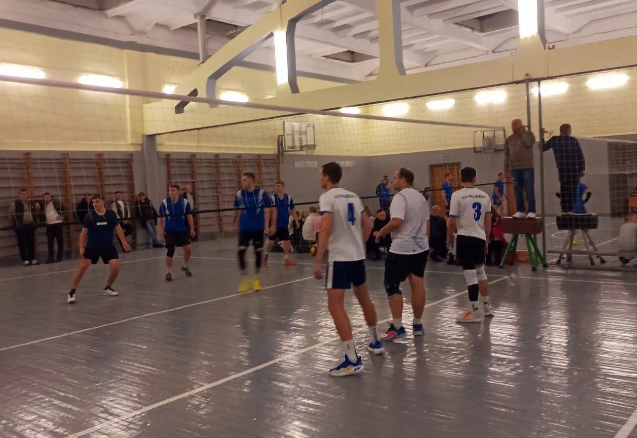 ⚡️Завершился чемпионат по волейболу среди мужских команд трудовых коллективов Новогрудского района