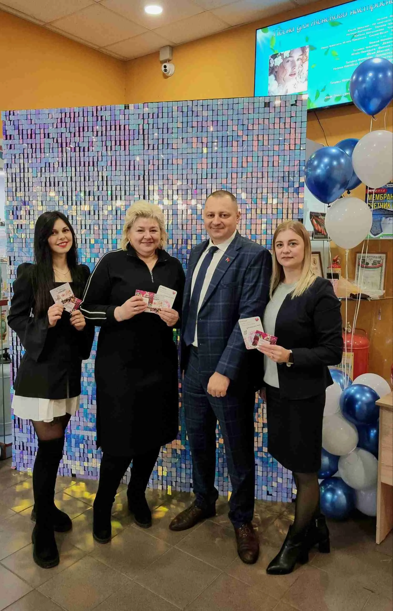 Дорогие наши женщины! Мамы, бабушки!