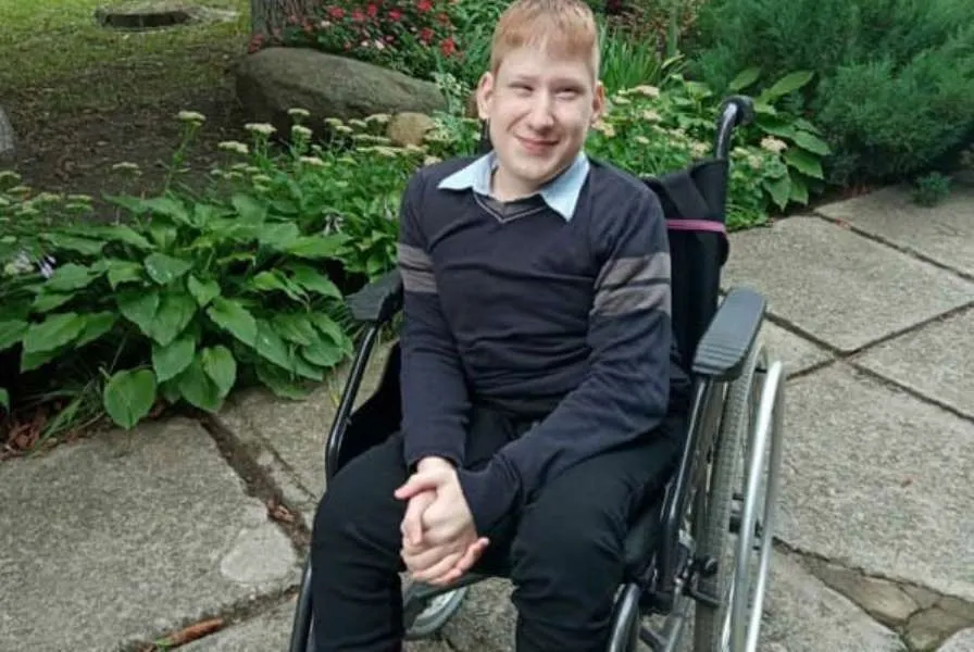 Протянем руку помощи 