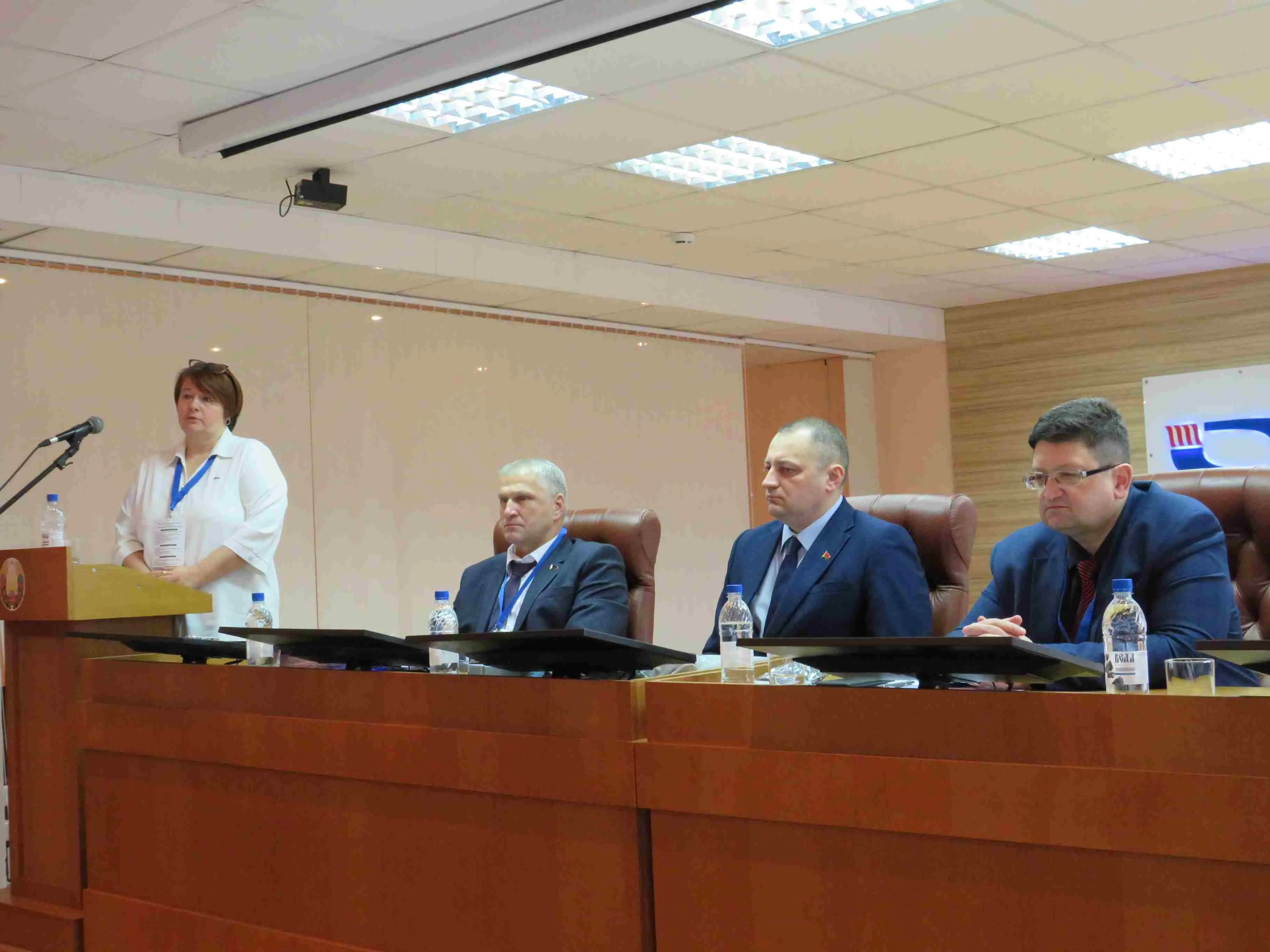 На базе Новогрудского завода газовой аппаратуры состоялось заседание Юридического Совета ГПО "Белтопгаз".