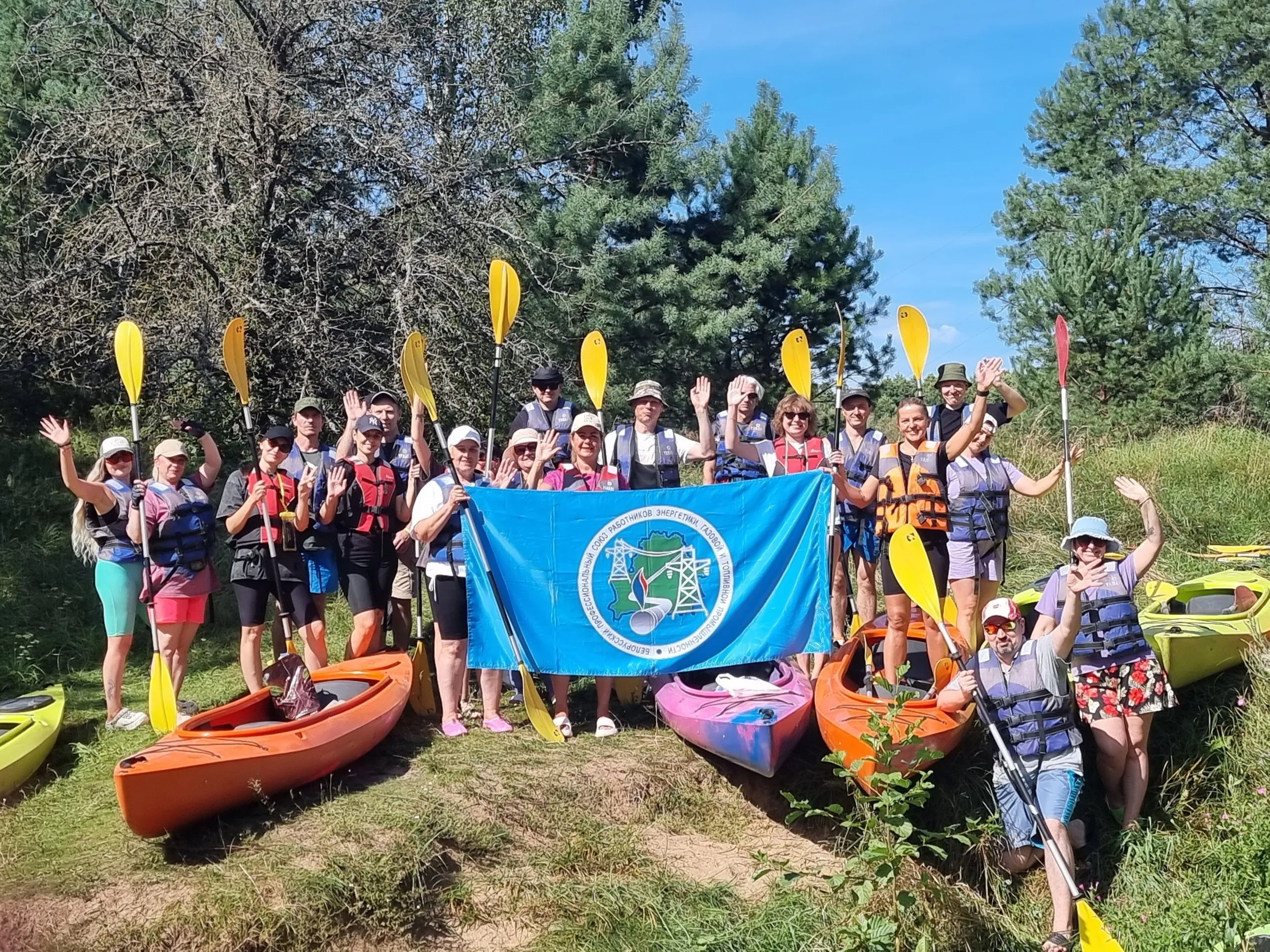 🛶Корпоративный сплав NZGA: 13 километров драйва и живописных рек! 🌲
