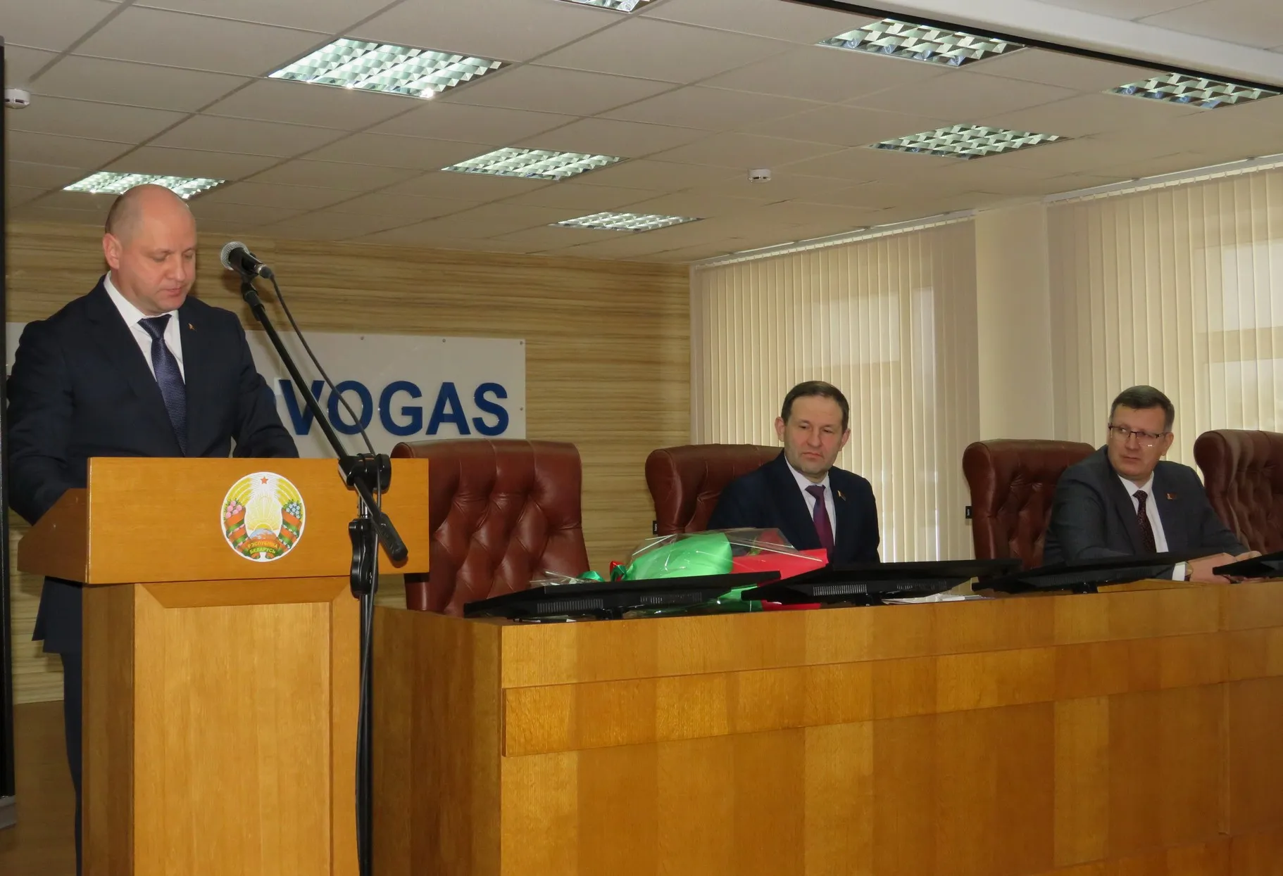 Трудовому коллективу ОАО «Новогрудский завод газовой аппаратуры» представлен новый руководитель