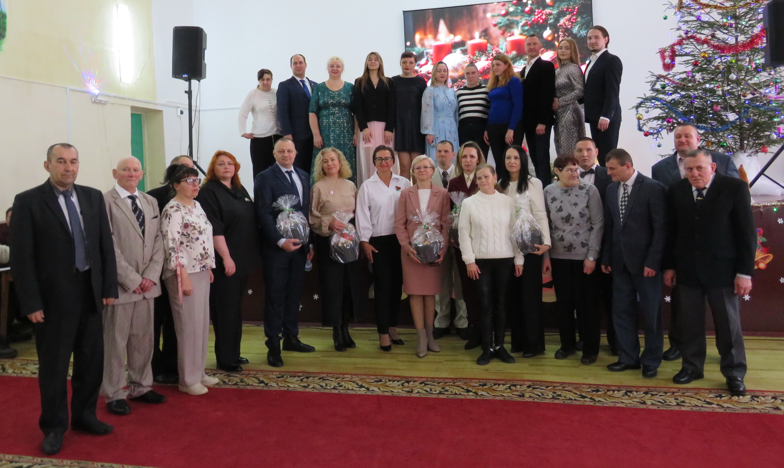 Новогодние праздники прошли, но для внимания и заботы всегда есть место и время! 